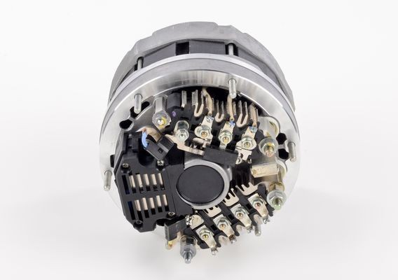 Генератор 0 124 325 093 BOSCH