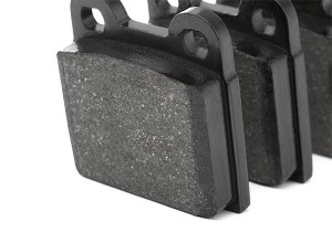 Комплект тормозных колодок, диско P06001 BREMBO