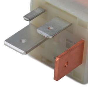 Реле, топливный насос V15-71-0005 VEMO