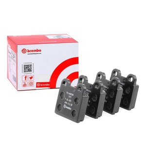 Комплект тормозных колодок, диско P06001 BREMBO