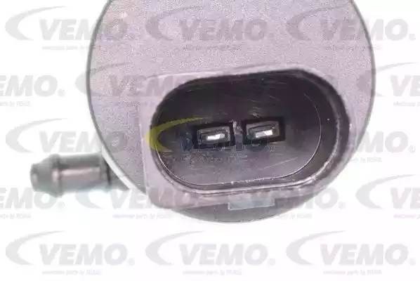 Водяной насос, система очистки окон V10-08-0203 VEMO