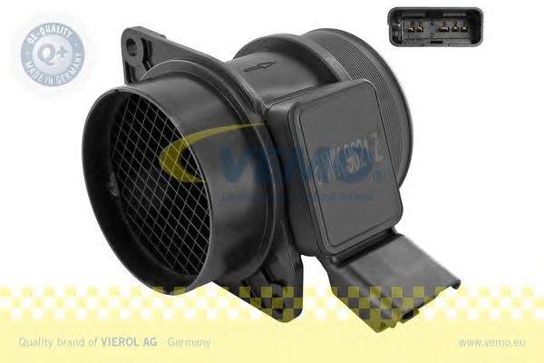 Расходомер воздуха V24-72-0002 VEMO