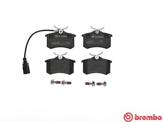 Комплект тормозных колодок, диско P85058 BREMBO