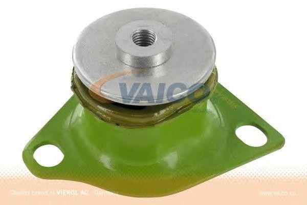 Сайлентблок подрамника V10-1215 VEMO