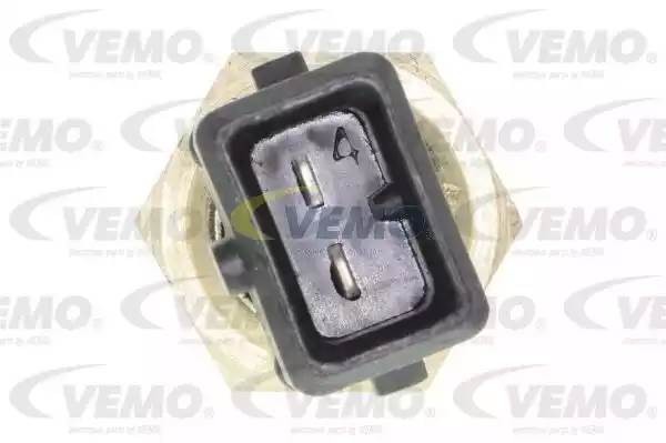 Датчик, температура впускаемого воздуха V20-72-0457 VEMO