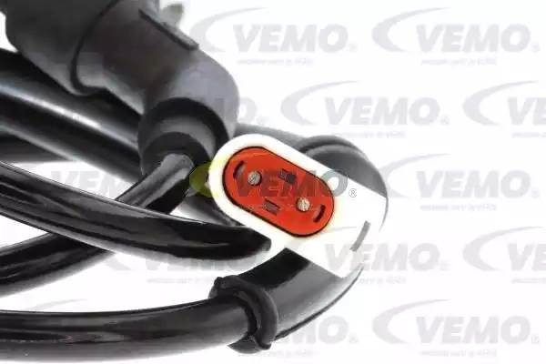 Датчик, частота вращения колеса V25-72-1011 VEMO