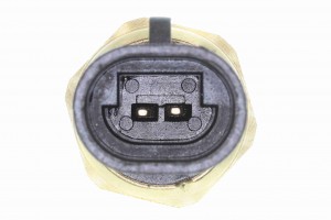 Температурный датчик охлаждающей жидкости V40-72-0330-1 VEMO