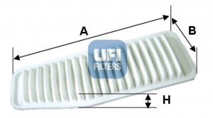 Воздушный фильтр 3033800 UFI
