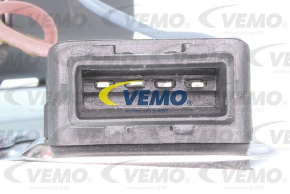 Катушка зажигания V95-70-0001 VEMO