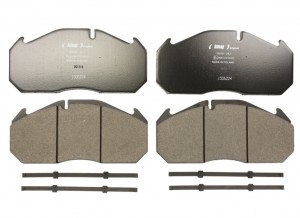 Колодки тормозные дисковые 290300090110 LUMAG