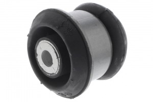 Сайлентблок подрамника V10-1232 VEMO