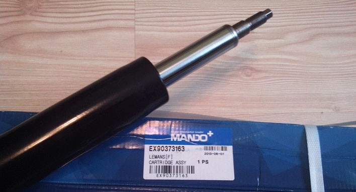 Амортизатор подвески EX90373163 MANDO