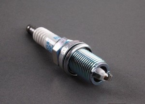 Свеча зажигания BKR5EKUP NGK NTK