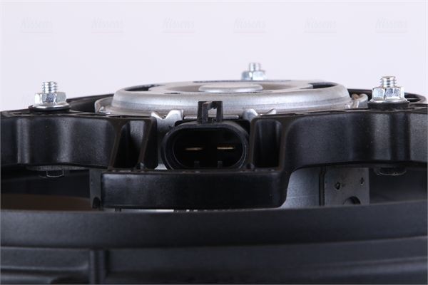 Вентилятор, охлаждение двигателя 85052 NISSENS