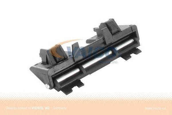Петля - шарнир открывания лючка бензобака V20-7155 VEMO