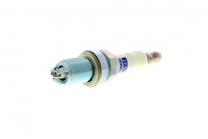 Свеча зажигания V99-75-0029 VEMO
