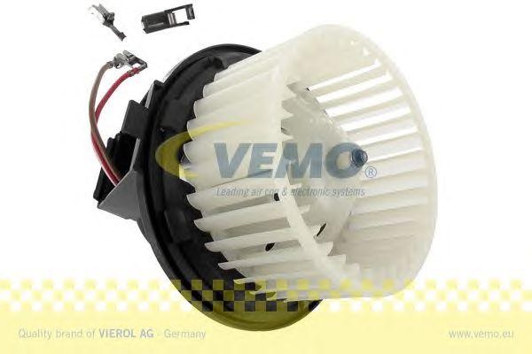 вентилятор салона V15031868 VEMO