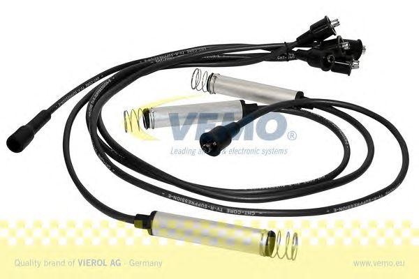 Ккомплект проводов зажигания V40-70-0029 VEMO