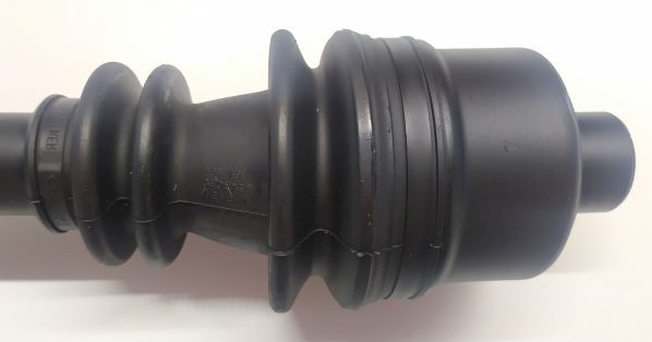 Вал привода колеса в сборе с ШРУСами 301 881 LOBRO
