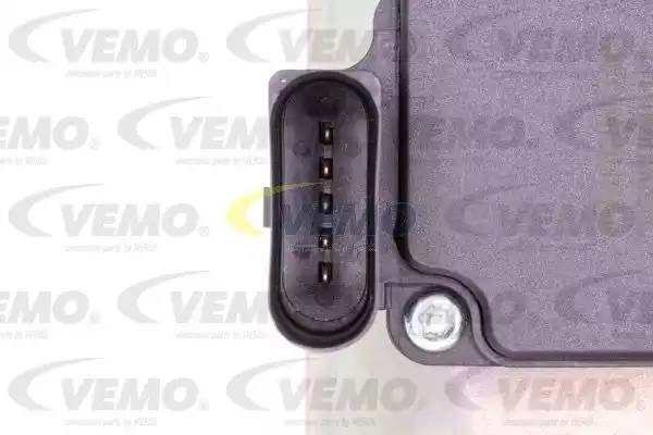Расходомер воздуха V10-72-1015 VEMO