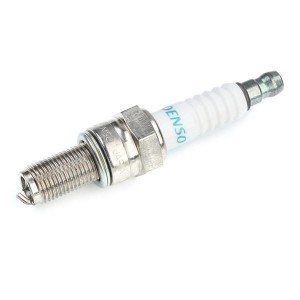 Свеча зажигания IU24A DENSO