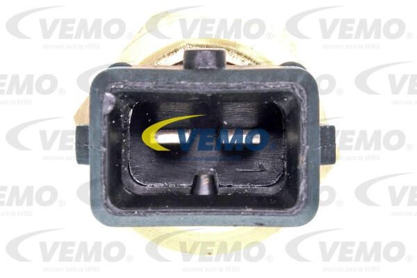 Датчик, температура впускаемого воздуха V20-72-0456 VEMO