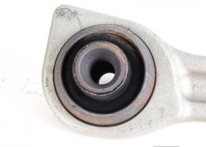 Рычаг подвески A2213308807 MERCEDES BENZ