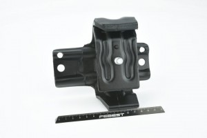 Подушка двигателя NM-R20RH FEBEST