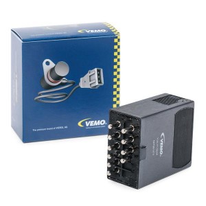 Реле, топливный насос V30-71-0026 VEMO