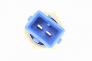 Температурный датчик охлаждающей жидкости V42-72-0021 VEMO
