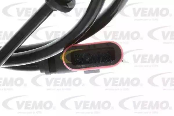 Датчик, частота вращения колеса V30-72-0169 VEMO