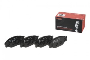 Комплект тормозных колодок, диско P 83 023 BREMBO