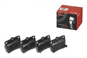 Комплект тормозных колодок, диско P83057 BREMBO