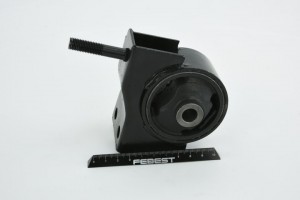 Подушка двигателя TM-093 FEBEST