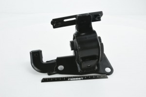 Подушка двигателя TM-095 FEBEST