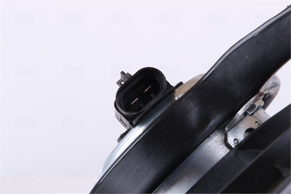 Вентилятор, охлаждение двигателя 85005 NISSENS