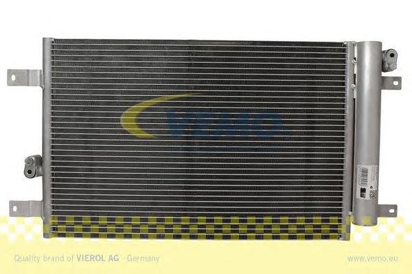 Конденсатор, кондиционер V15-62-1011 VEMO