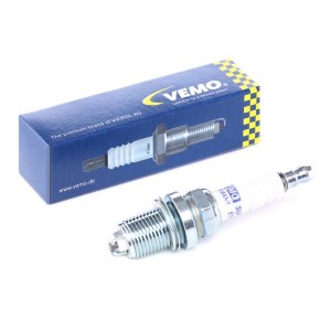 Свеча зажигания V99-75-0023 VEMO