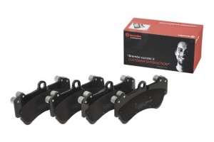 Комплект тормозных колодок, диско P85069 BREMBO