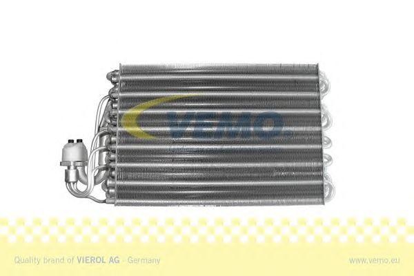 Испаритель, кондиционер V20-65-0004 VEMO