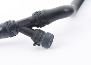 Патрубок системы охлаждения ДВС 11 53 7 609 944 BMW