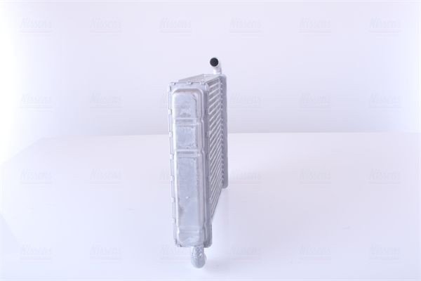 Теплообменник, отопление салона 75000 NISSENS