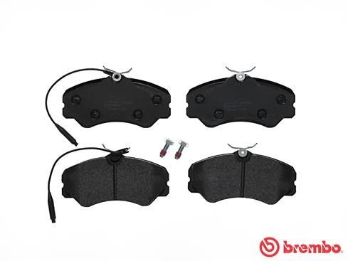 Комплект тормозных колодок, диско P23023 BREMBO