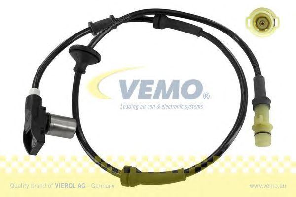Датчик, частота вращения колеса V25720017 VEMO