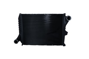 Интеркулер 309003 NRF