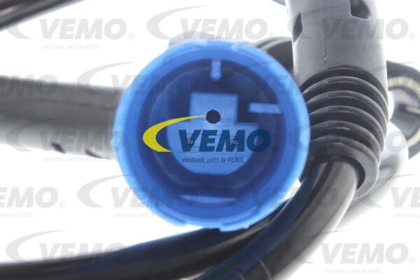 Датчик, частота вращения колеса V20-72-0484 VEMO