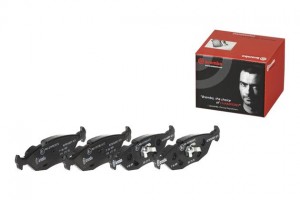 Комплект тормозных колодок, диско P06009 BREMBO
