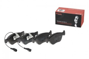 Комплект тормозных колодок, диско P23077 BREMBO