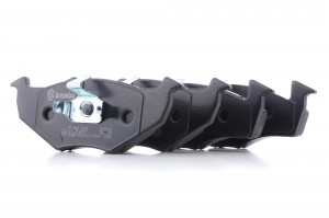 Комплект тормозных колодок, диско P85031 BREMBO