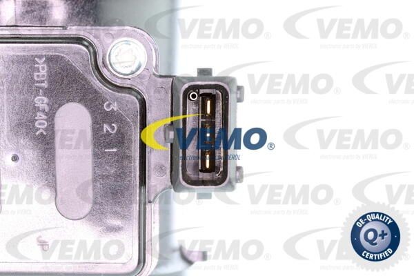 Расходомер воздуха V10-72-1066 VEMO